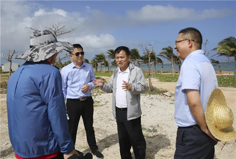 11月23日,副市长符革赴赵述岛调研项目进展情况.