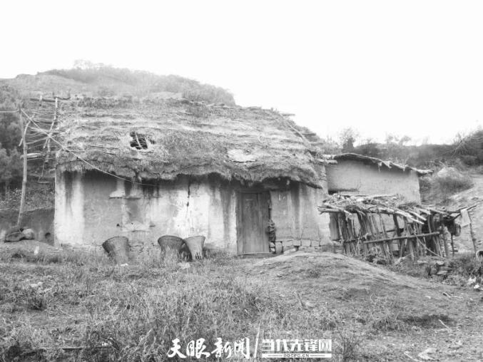 赫章县河镇彝族苗族乡海雀村.(资料照片)新 颜海雀村新貌.