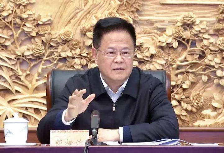 浙江省政府召开第56次常务会议 郑栅洁主持