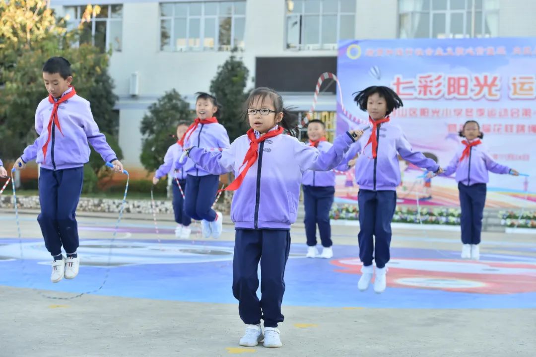 运动季丨花样跳绳的n种玩法,这所学校的孩子全都会