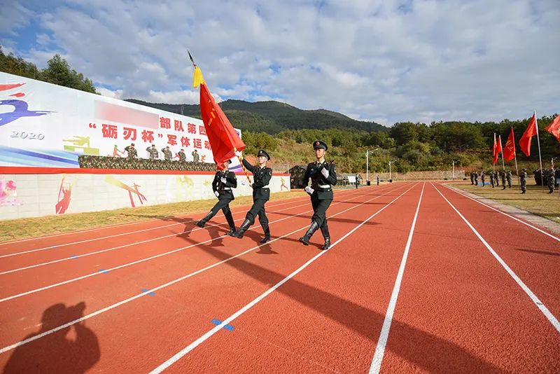 速度激情火箭军某部军体运动会上演最强王者