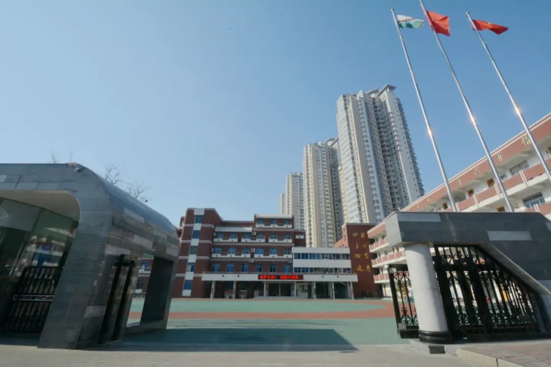 徐州市民主路小学用技术引领发展用智慧启迪梦想