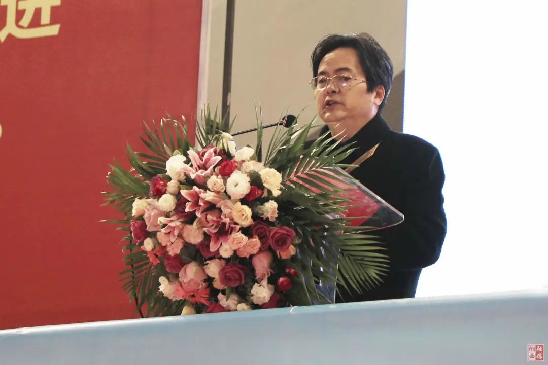 湘西州人大常委会副主任,一级巡视员刘小刚致辞