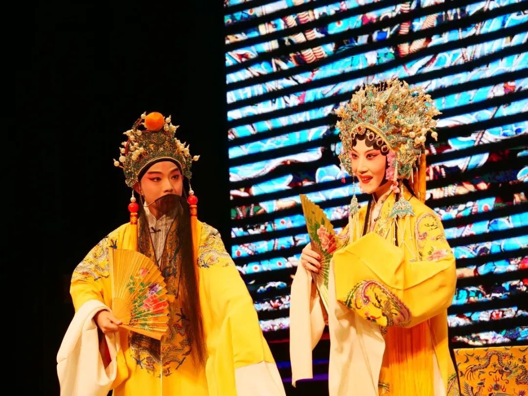 潘怡麟(上海财经大学)演员表学生版《长生殿·密誓》现场精彩剧照接