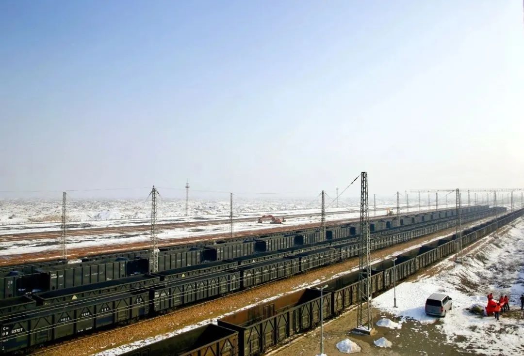内蒙古三新铁路:煤炭运输乘风破浪在扬帆