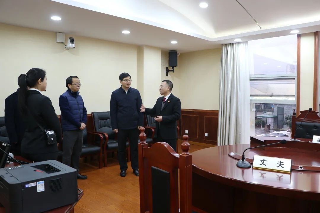 省委组织部领导调研蒲江法院党建工作