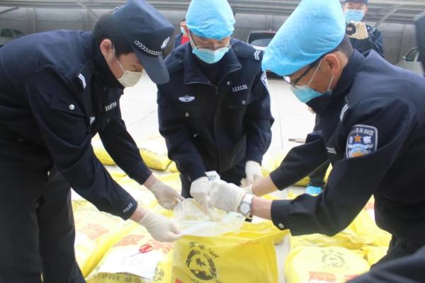 抓捕视频曝光！内蒙古警方破特大毒案，缴毒超2.8吨！（最新发布）