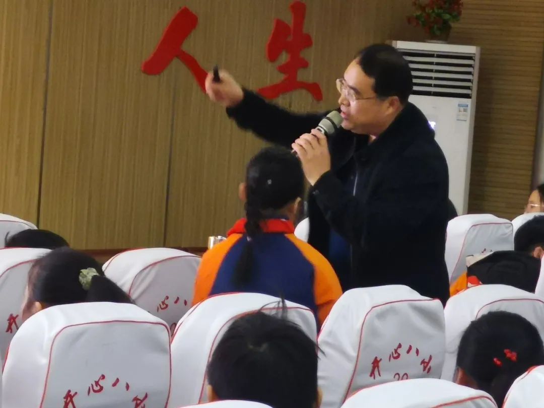 专家团专家山东省青少年科普报告山东省青少年科普专家团团员魏本刚