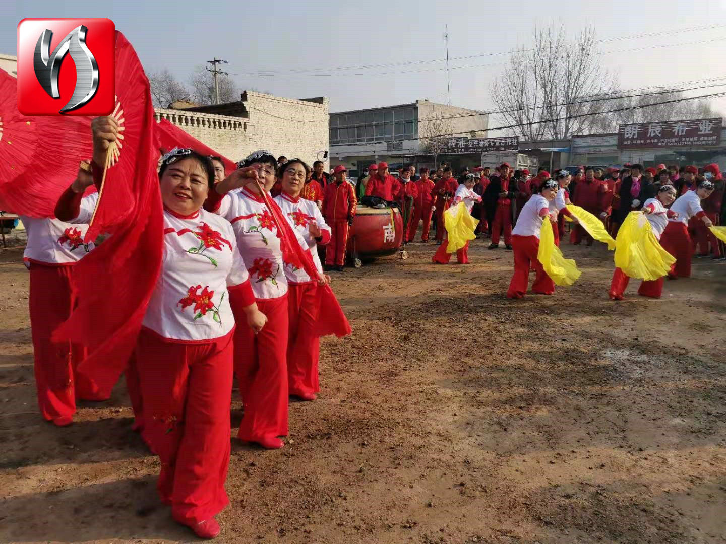 衡水:庆丰收,迎新年!秧歌锣鼓展示新农村新气象