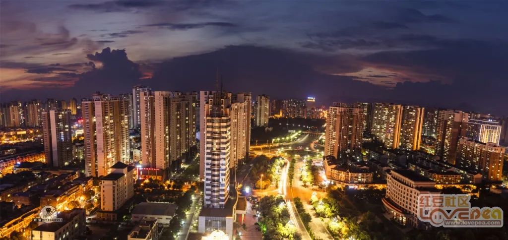 来宾夜景