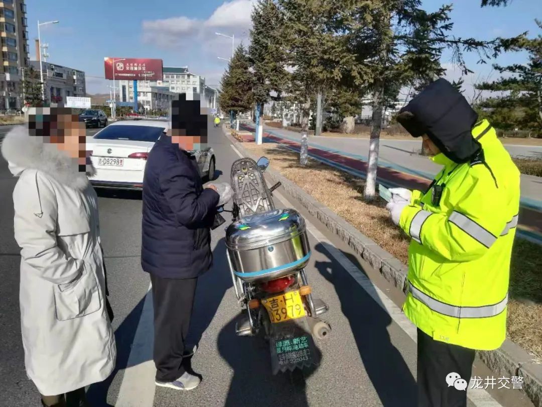 【工作动态】龙井交警大队狠抓五类车辆管理确保冬季辖区道路交通安全