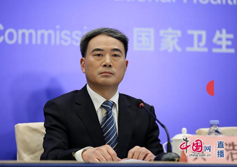 黄浩回答记者提问 图:中国网