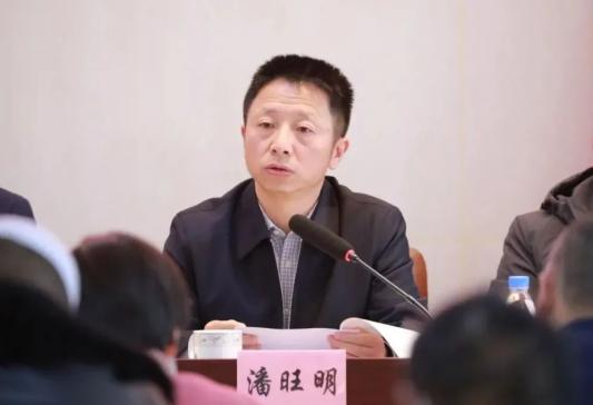 民族联谊会第二届理事会会长,李文,赵么乃,赵健,黎开满等当选为副会长