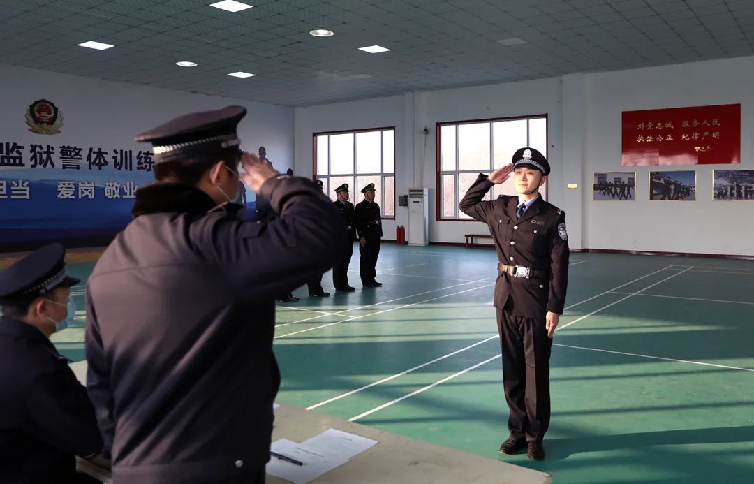 "山东省齐州监狱警体训练中心的训练场上传来了一阵阵洪亮的声音,2019