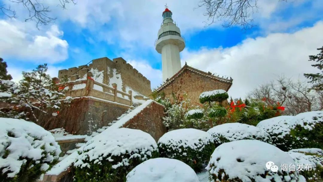 每日一景雪后烟台山