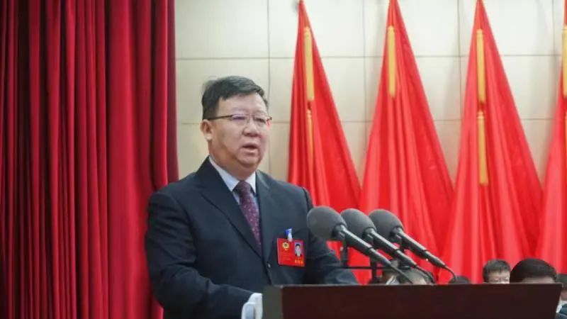 政协第八届金昌市委员会第六次会议开幕