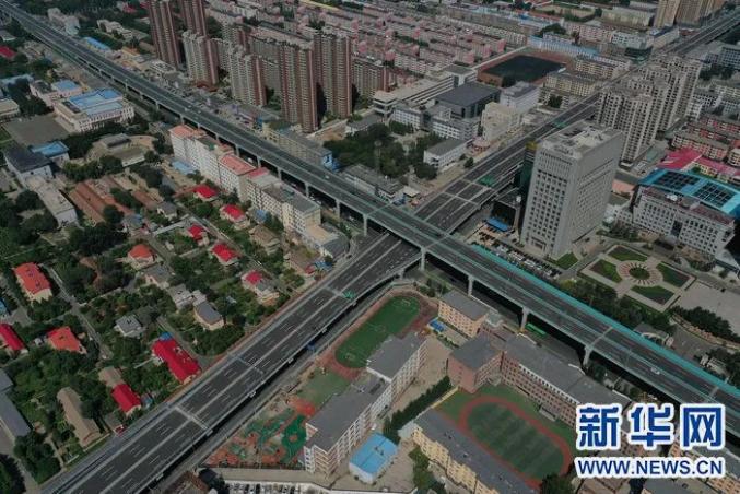 呼和浩特新闻网 哲里木路高架桥位于呼和浩特市中心城区,南起新华大街