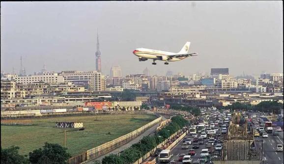 很多人都知道 白云机场的旧址就位于白云新城 1932年启用的旧白云机场