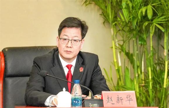 赵新华同志作表态发言,表达了投入园区建设的激情和憧憬,加入园区法院