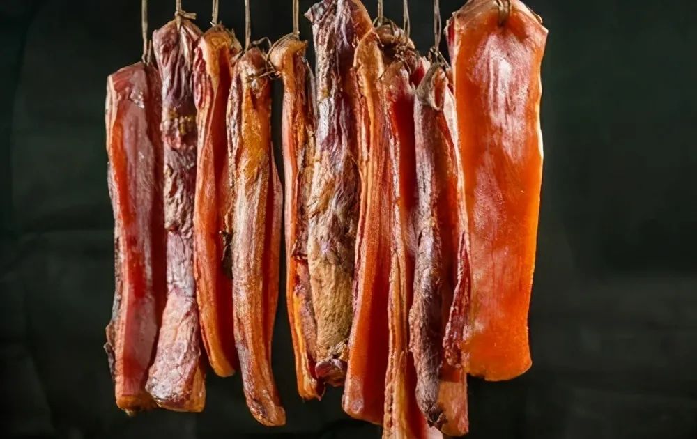 腌腊肉10斤肉放多少盐原来一直没做对难怪腊肉不香还会臭