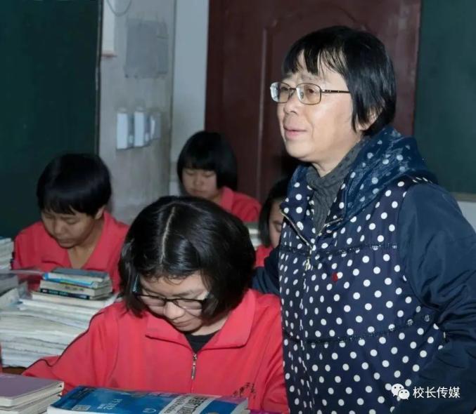 【学习张桂梅老师专栏】致敬燃灯校长张桂梅:让学生们