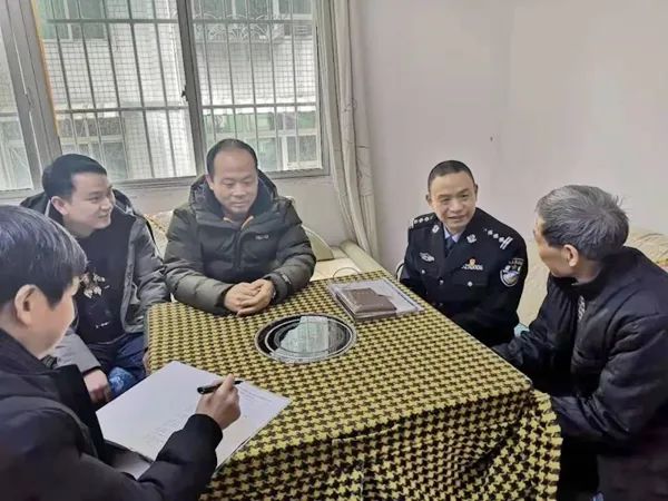 贵州各地司法行政系统开展入村寨进社区走企业访群众大走访活动