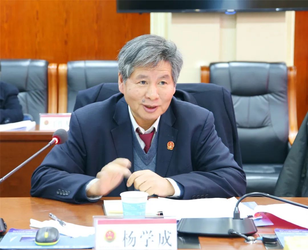 杨学成向新林到娄底征求省人大代表意见