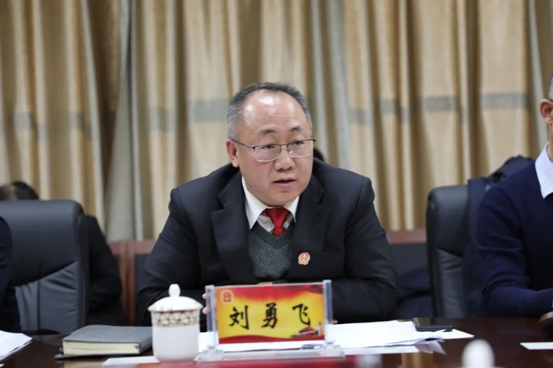 【人大调研】吕梁中院,离石法院征求(省市)人大代表意见建议座谈会在