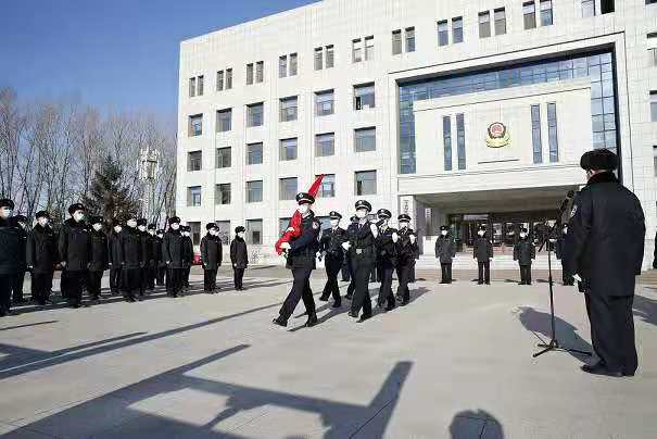 1月10日,首个警察节 吉林监狱民警誓言铮铮_媒体_澎湃