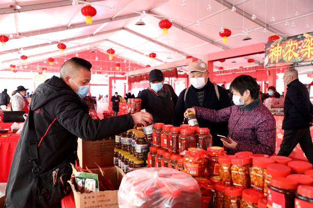 观山湖区这个年货集市年味十足,你逛了吗?