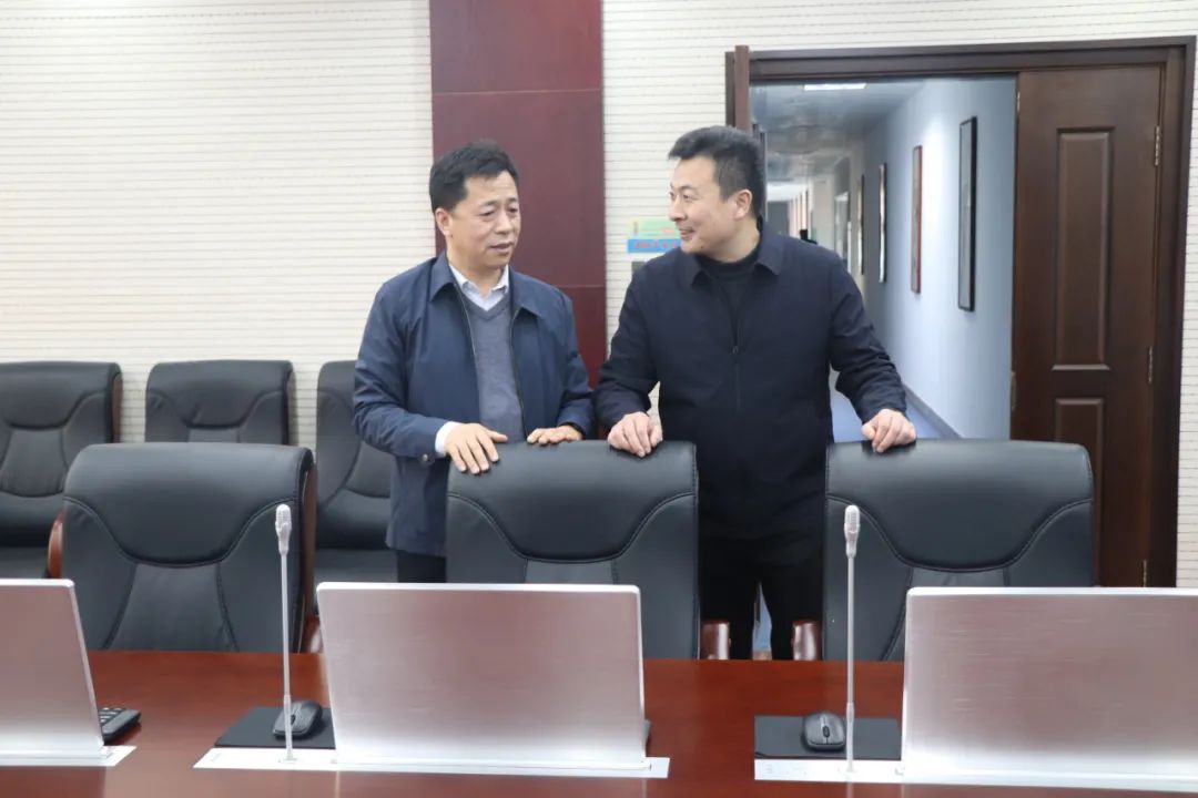 县委常委组织部部长赵峰到利津法院调研