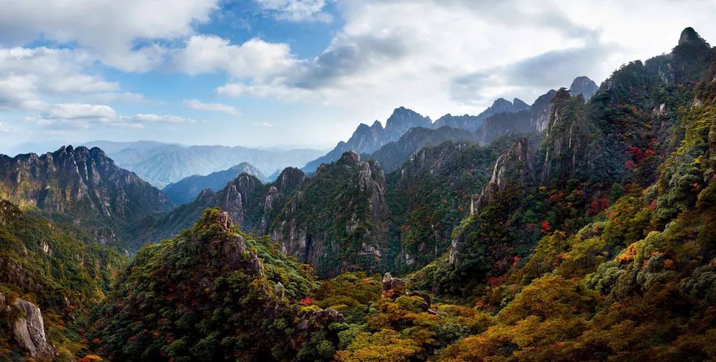 东海景区秋色,选自《矩阵摄影 全景黄山》