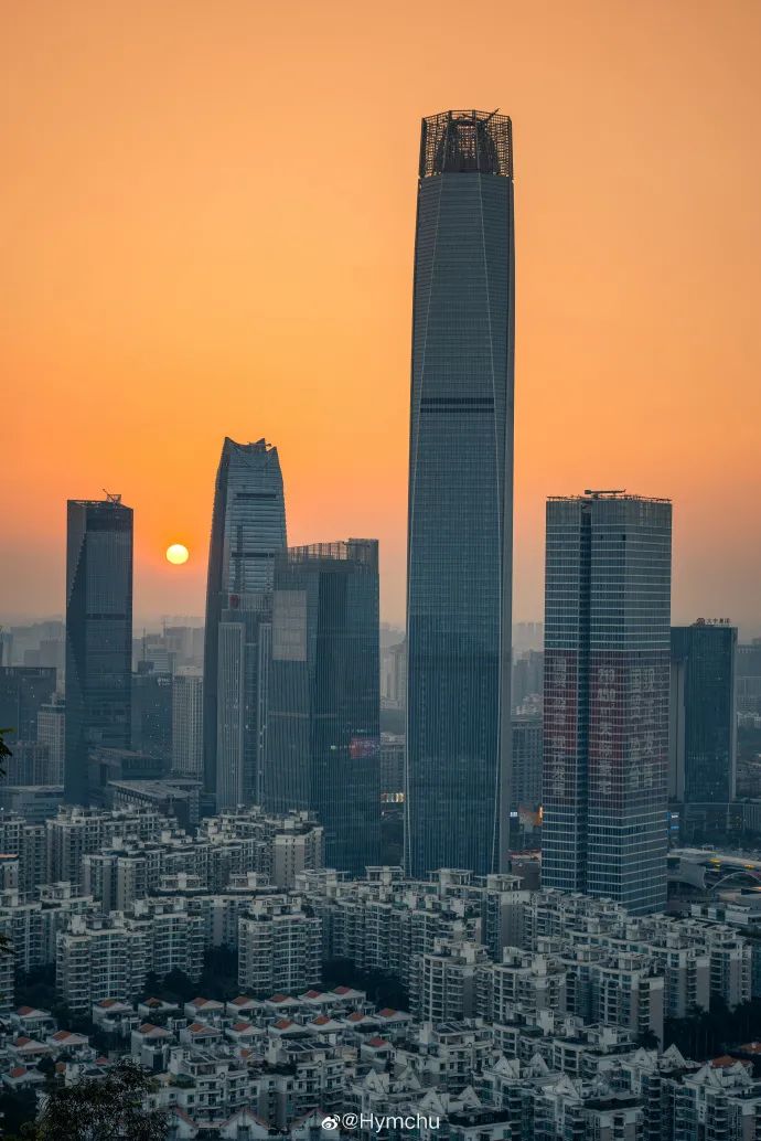 东莞市中心高楼 (©hymchu)