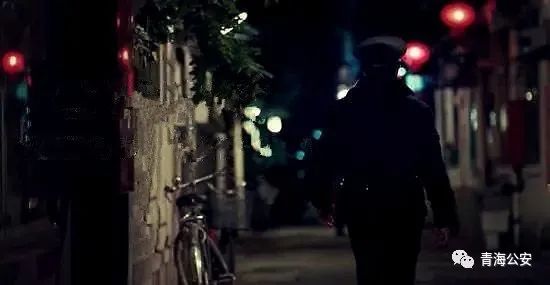 夜听丨敬畏中年