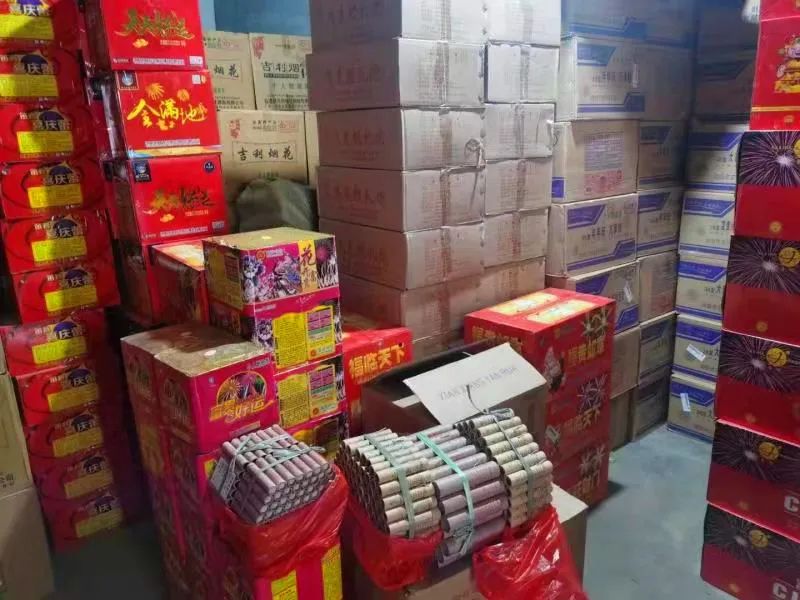 赛罕动态加强烟花爆竹安全管理赛罕区在行动
