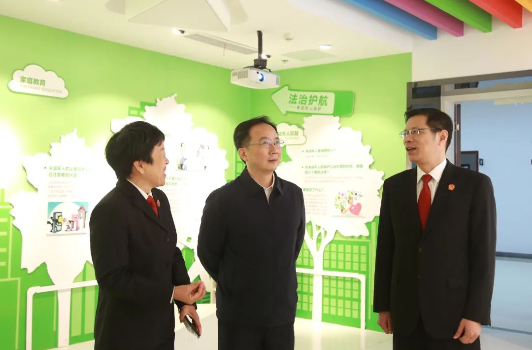 张家港市委副书记,政法委书记陈羔调研指导法院工作