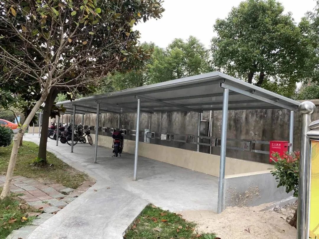 建设电动自行车集中充电棚