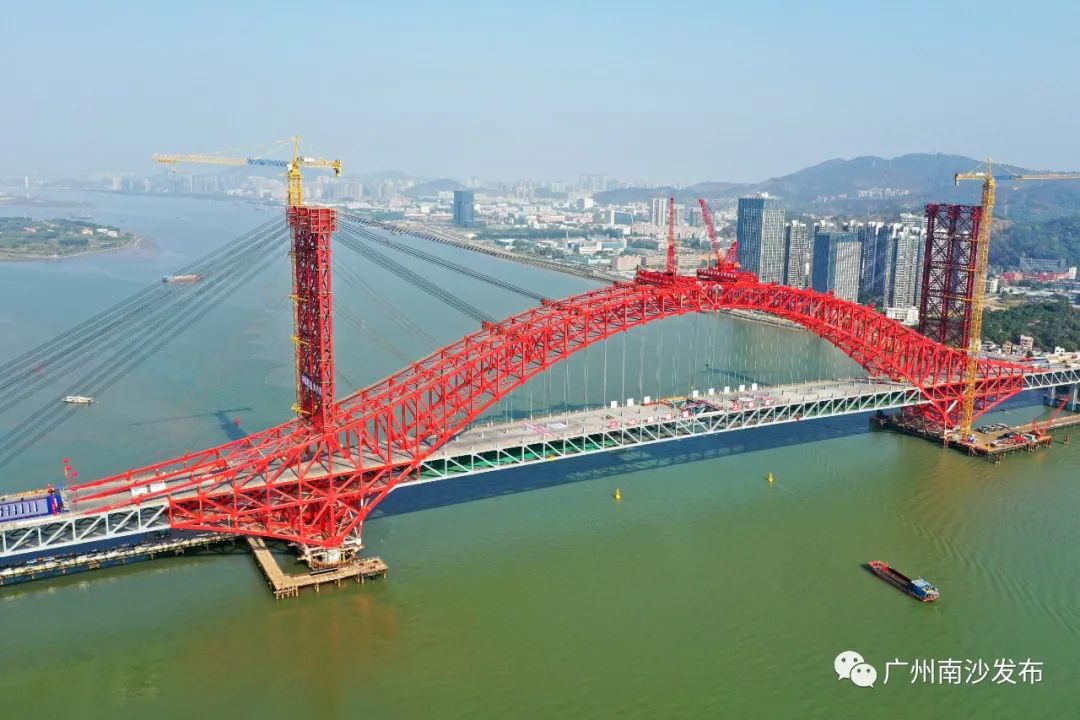 明珠湾大桥主桥合龙!"亚洲第一跨"合龙!