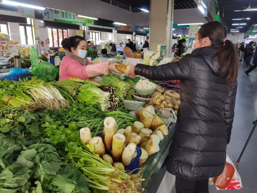 鲜鲜鲜冬笋大量上市物美价廉