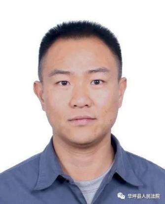 男,公民身份号码:5332231982****0071,住华坪县中心镇拉毕村委会6组
