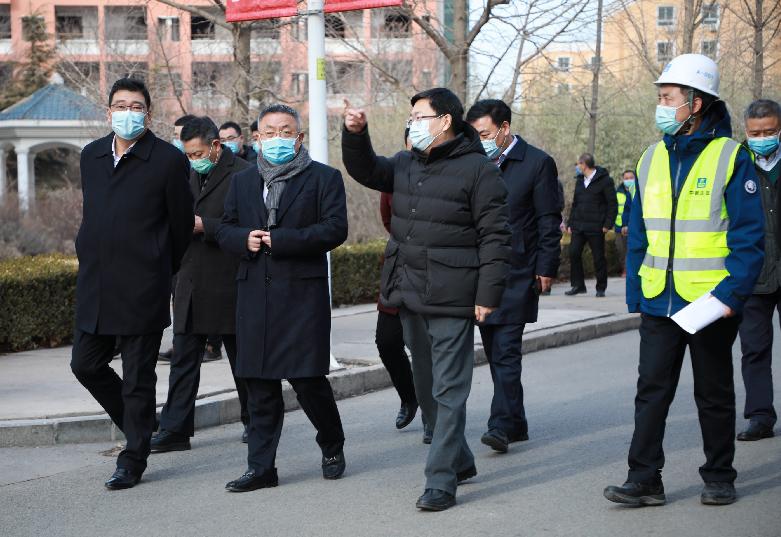 中建集团中建一局领导赴一局发展在京重点项目看望慰问一线建设者