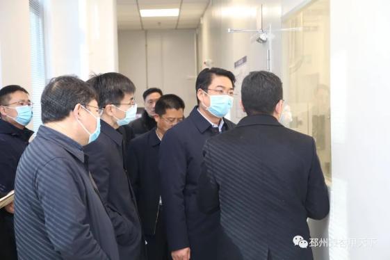 春节前夕邳州书记市长来到企业走访