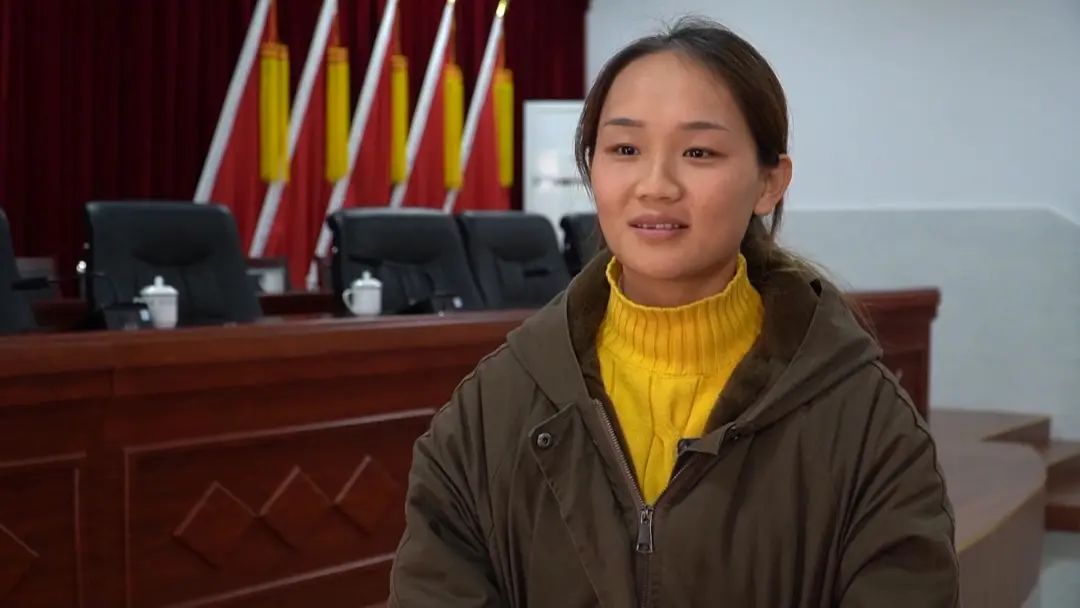 红河这位女青年不得了