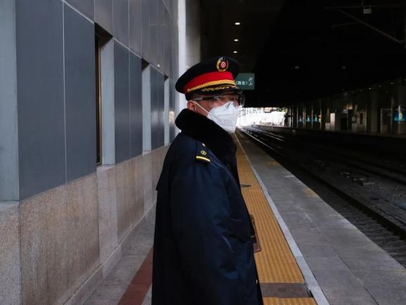 北京西站“静悄悄”（最新发布）