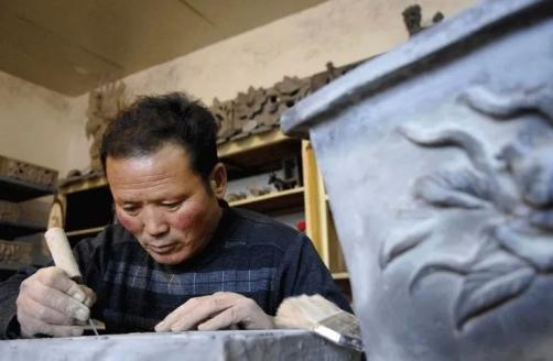 这个河南小城的石头塔，藏着什么秘密？（最新发布）