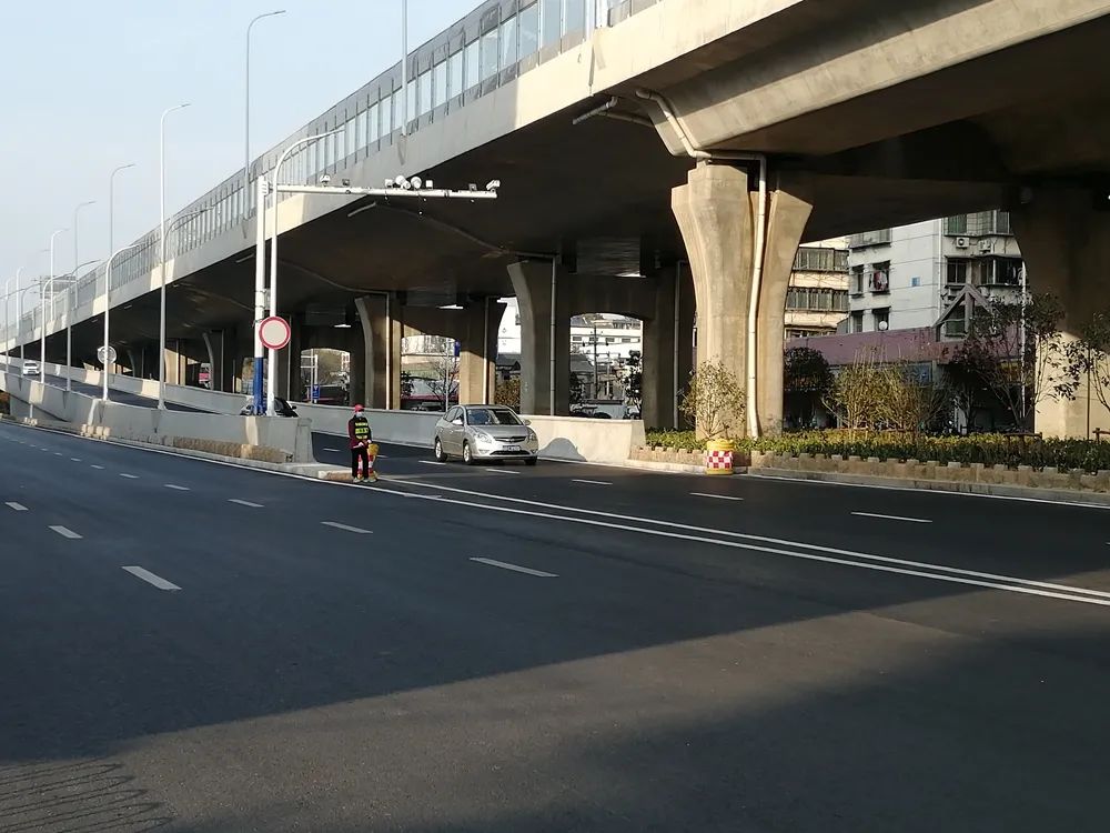 【小编帮您问】中兴大道高架桥多条匝道去往目标路段