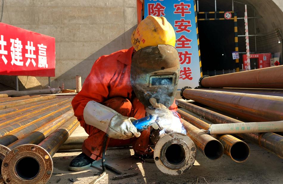 甘肃清水：新年开好局 重大项目复工忙（最新发布）