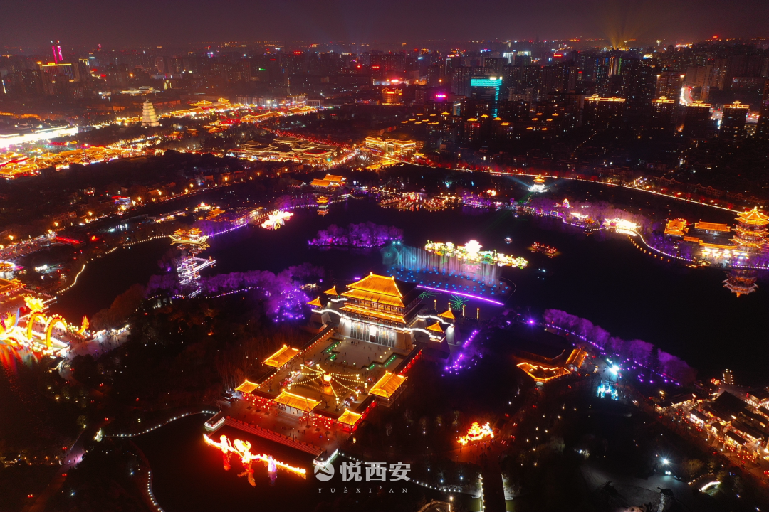 春节期间的曲江夜景 悦西安