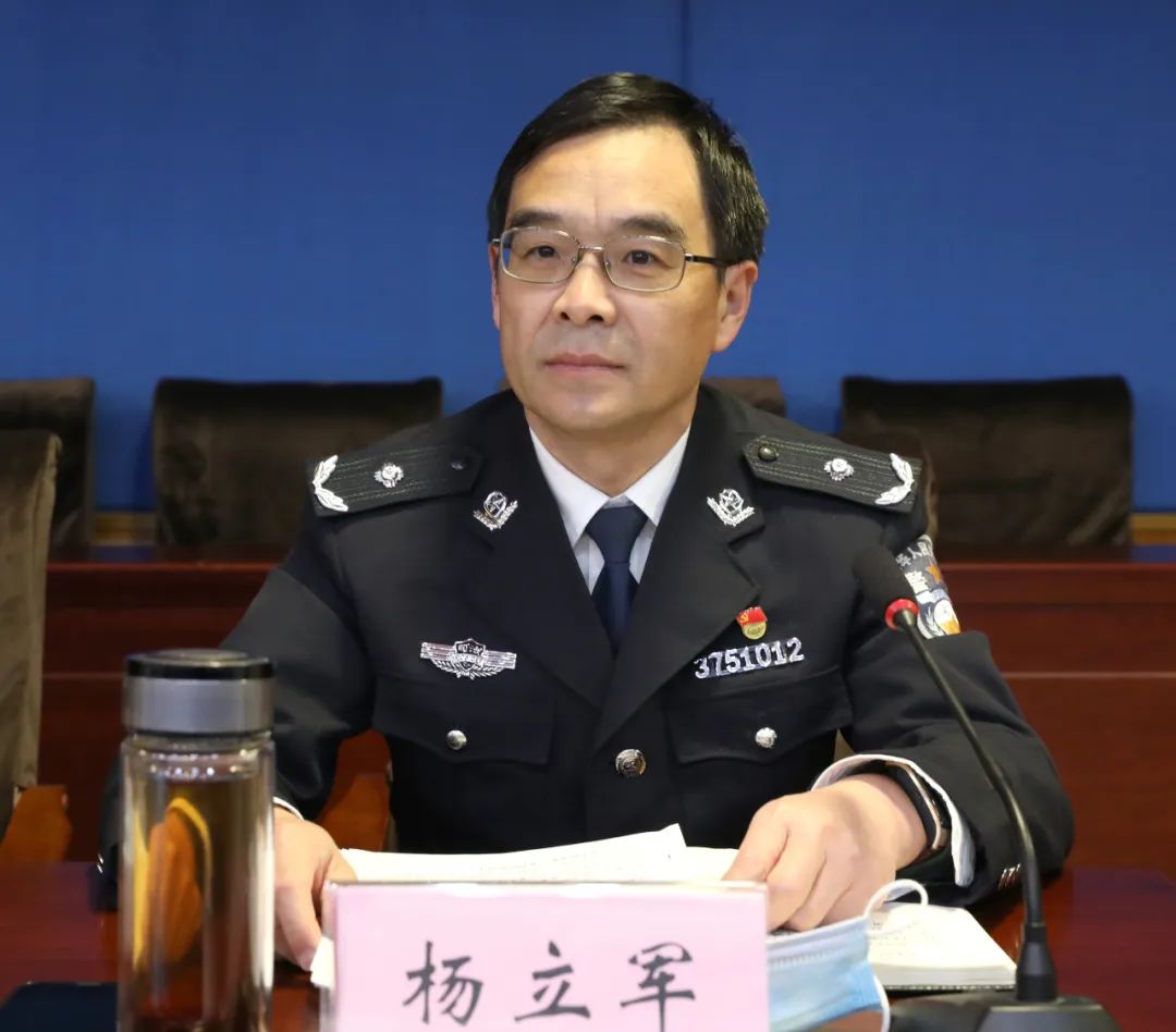 卜海晶监狱长在讲话中充分肯定了2020年济南监狱取得的显著成绩和
