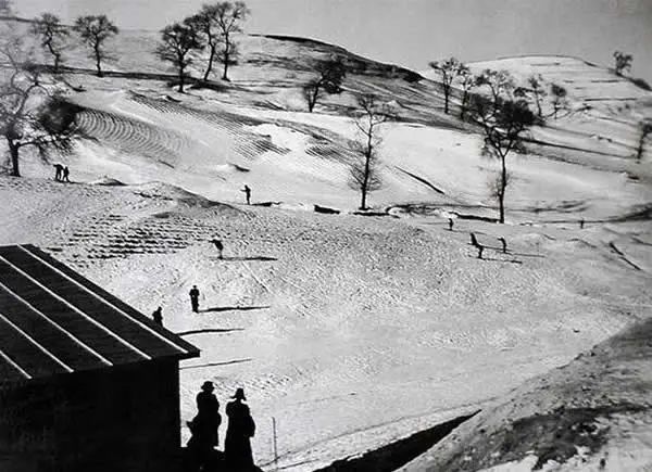 一组老照片，告诉你吉林玩冰踏雪的底蕴！（最新发布）